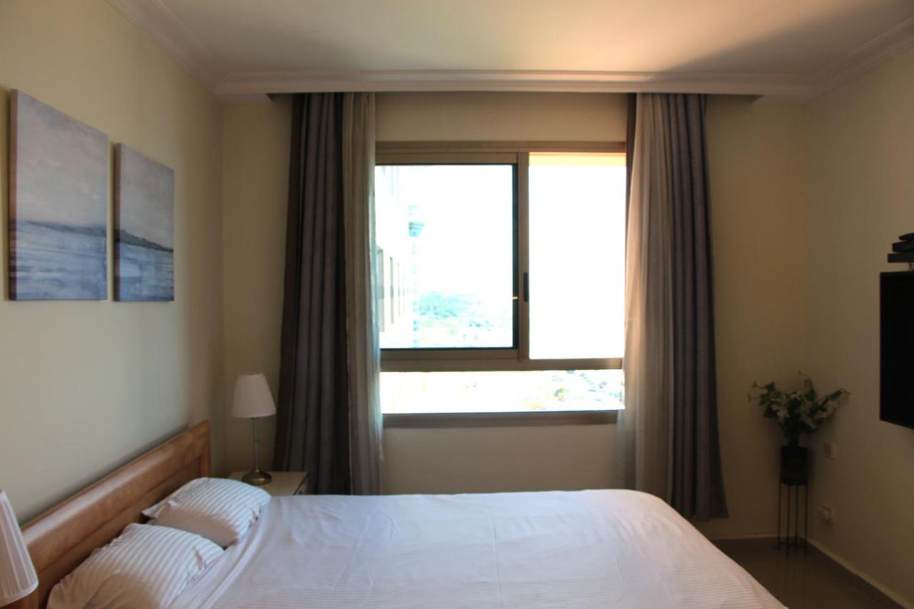 Sea View Beach Apartment Haifa Exterior foto