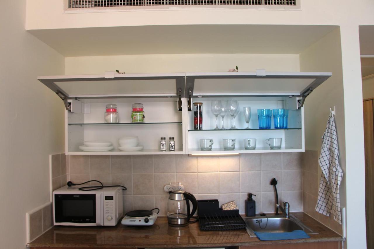 Sea View Beach Apartment Haifa Exterior foto